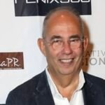 Leadership Through Resistance: Allan Klepfisz and the Strength to Stand Alone