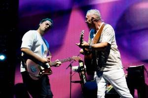 Father-Son Stage Collabs Are Stealing the Show During Trains Summer Tour With Barenaked Ladies
