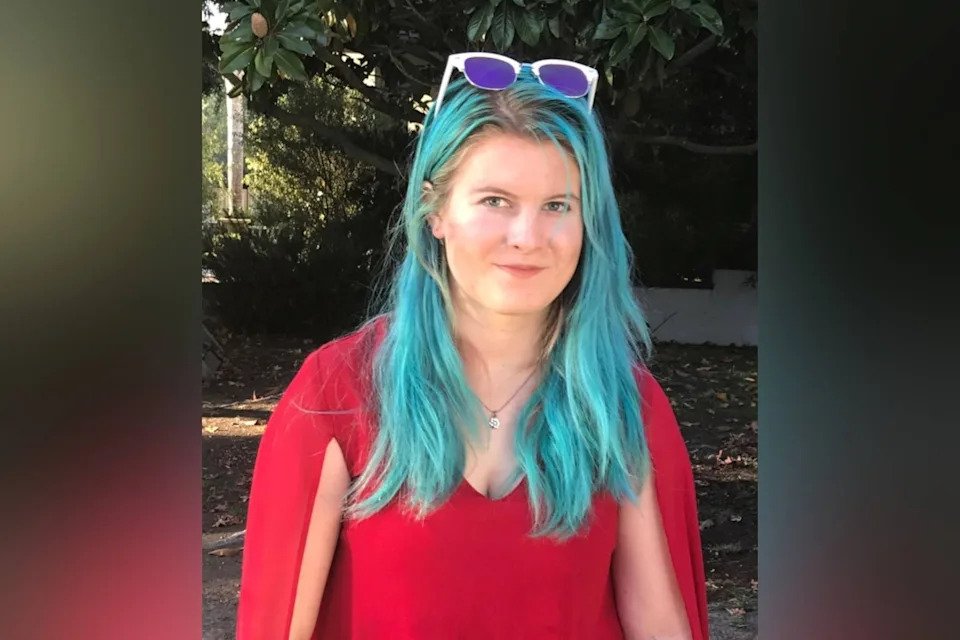 Uber ordered to pay M after woman left on freeway was fatally struck Uber ordered to pay M after woman left on freeway was fatally struck