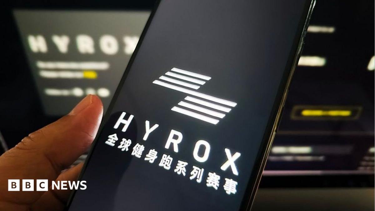 Hyrox apologises for allowing race to continue after athlete soils herself Hyrox apologises for allowing race to continue after athlete soils herself